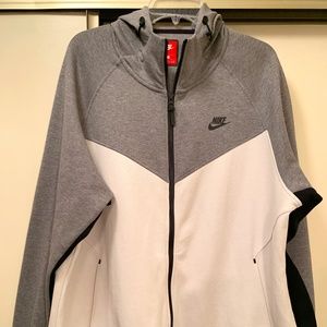 NIKE Sportswear Tech Fleece Zip Hoodie Women's Sz:2X Gray/OffWhite 863125-093